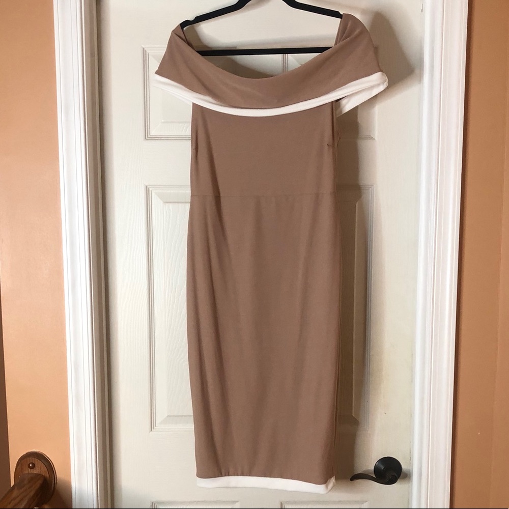 Contrast Off the Shoulder Midi Dress